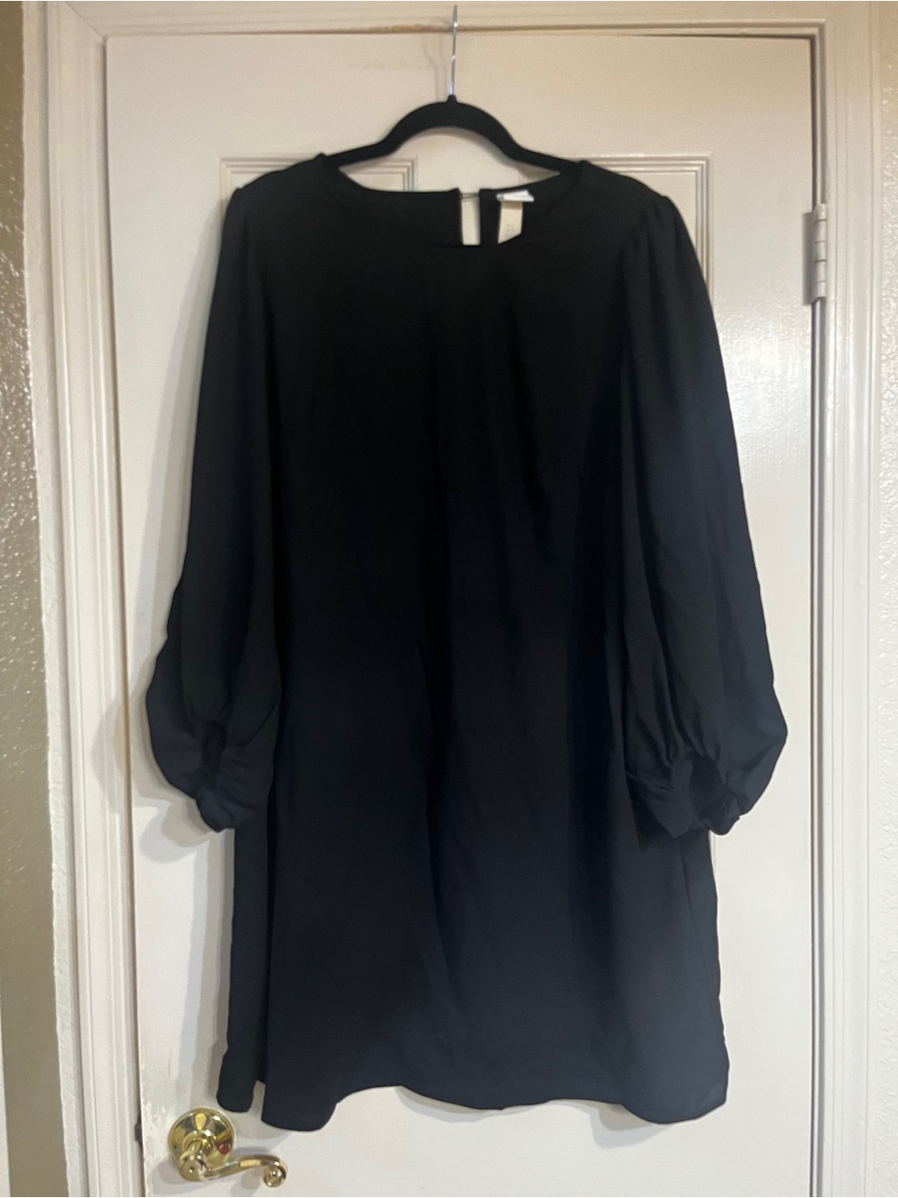 H&M Black Long Sleeve Shift Dress